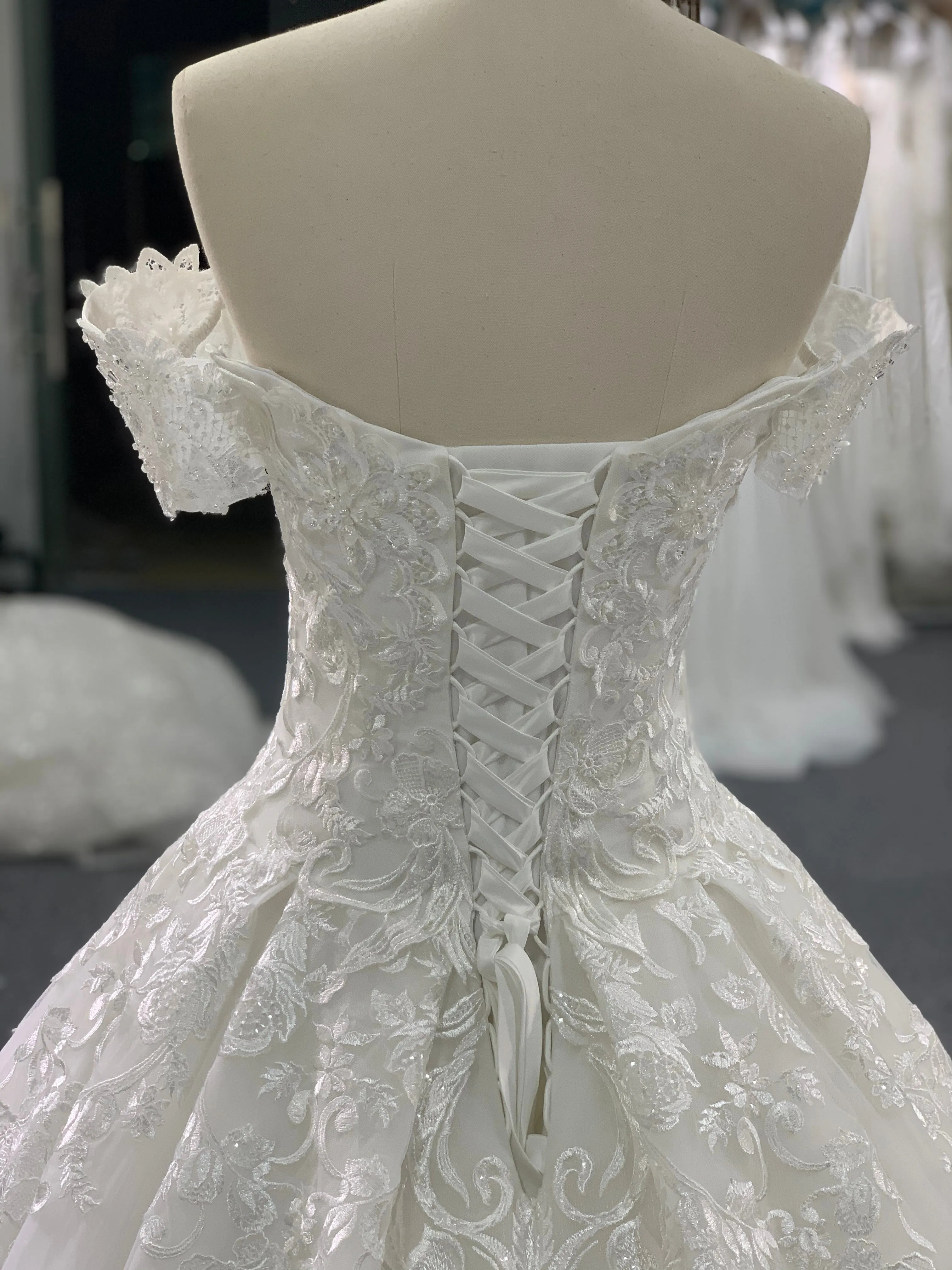29743-1# BYG thick lace off the shoulder A line wedding dress