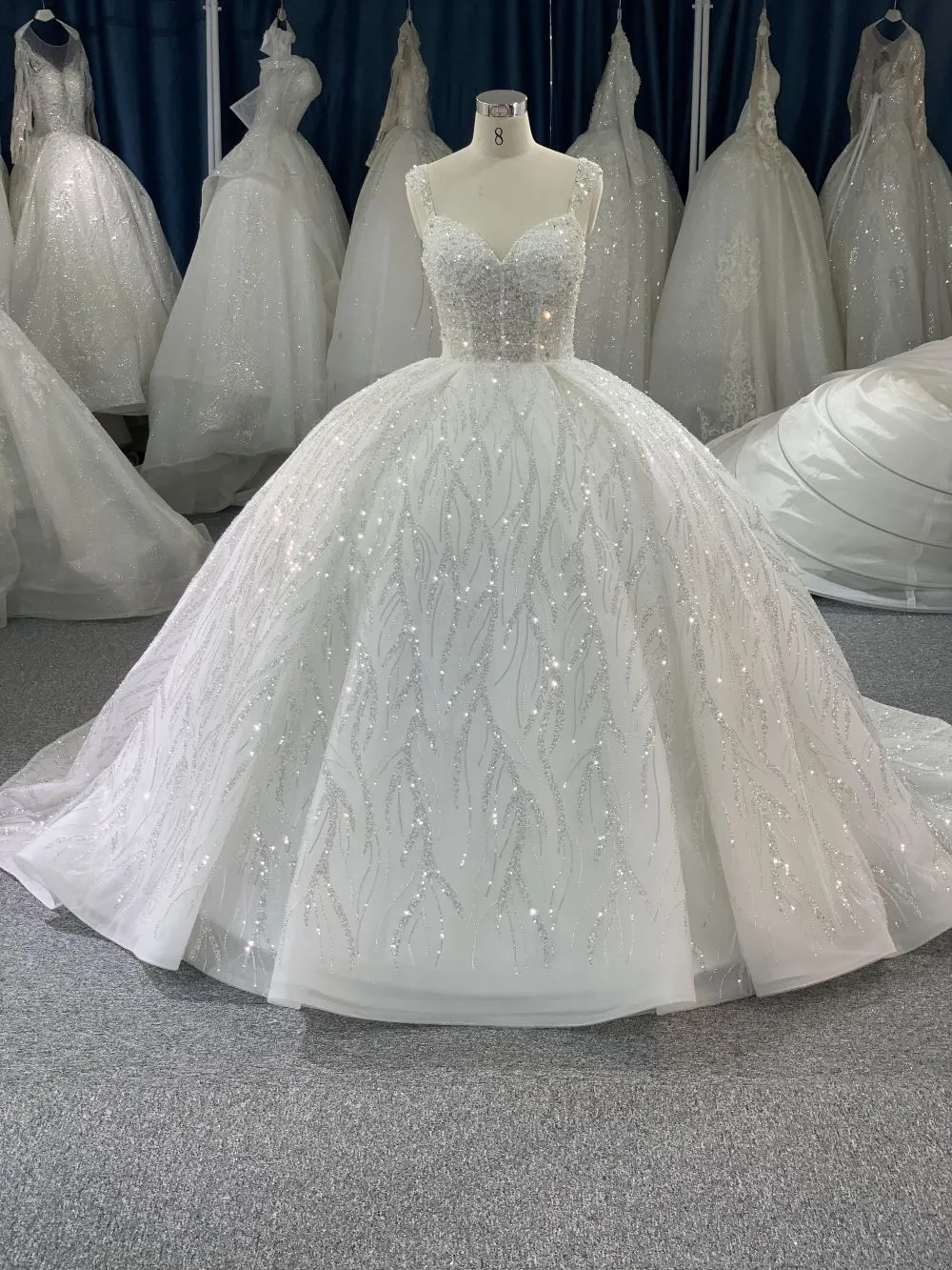 B207# Large Trail Wedding Grwon Dress with beaded Vest body