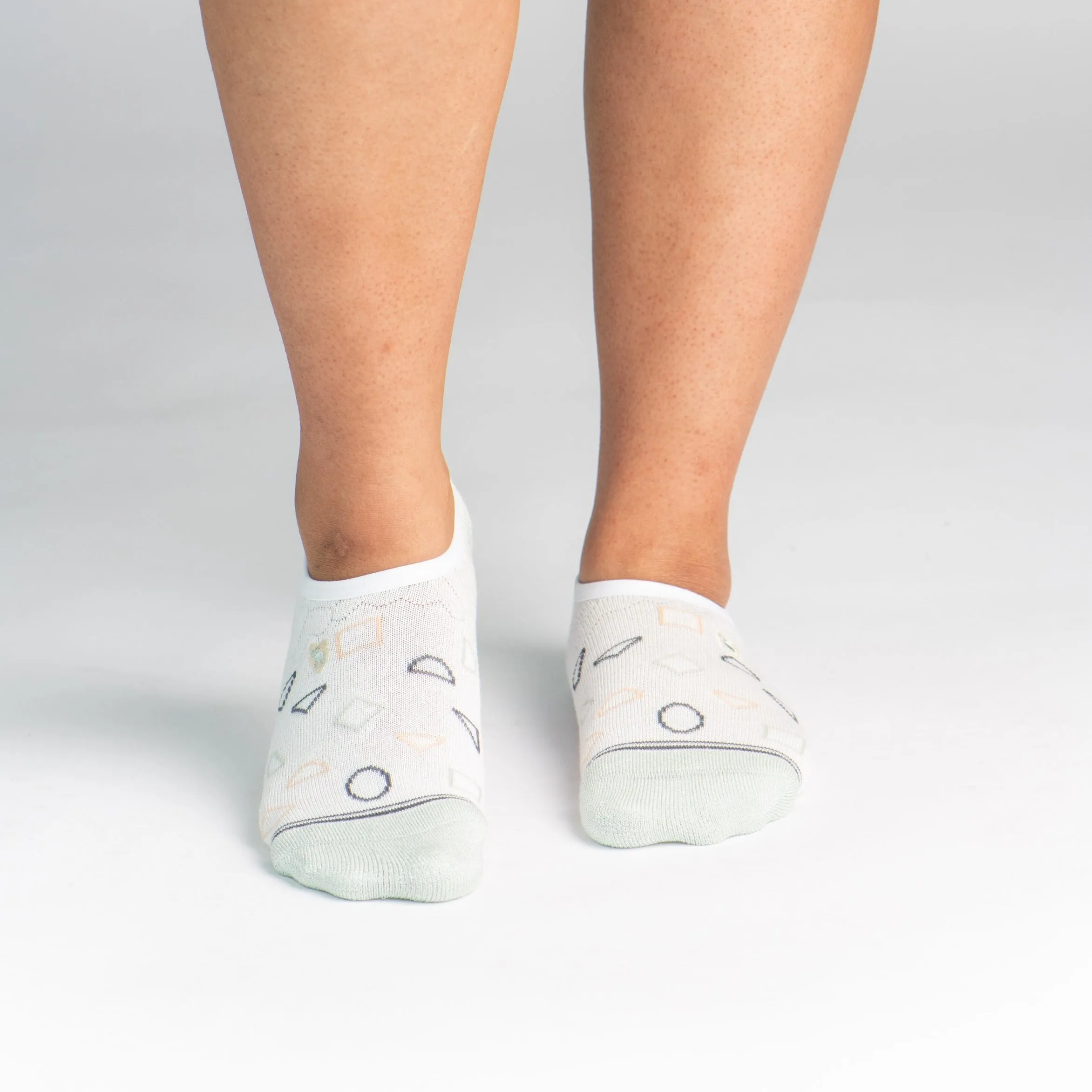 Bamboo Socks | No Fuss No-Show | Splash Star White