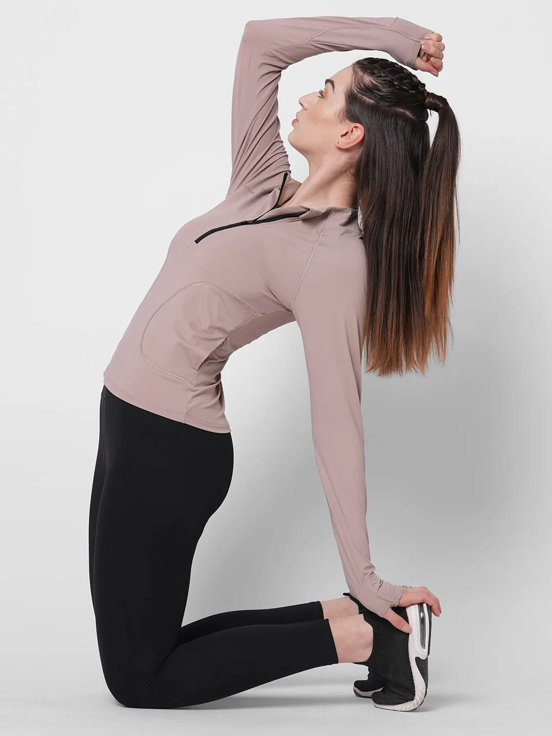 Fitkin women front zipper long sleeve tshirt with front pockets