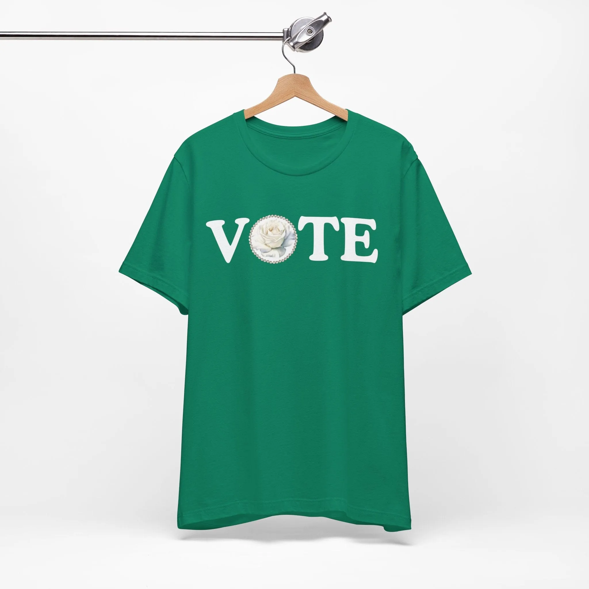 Green and White Links Vote T shirt