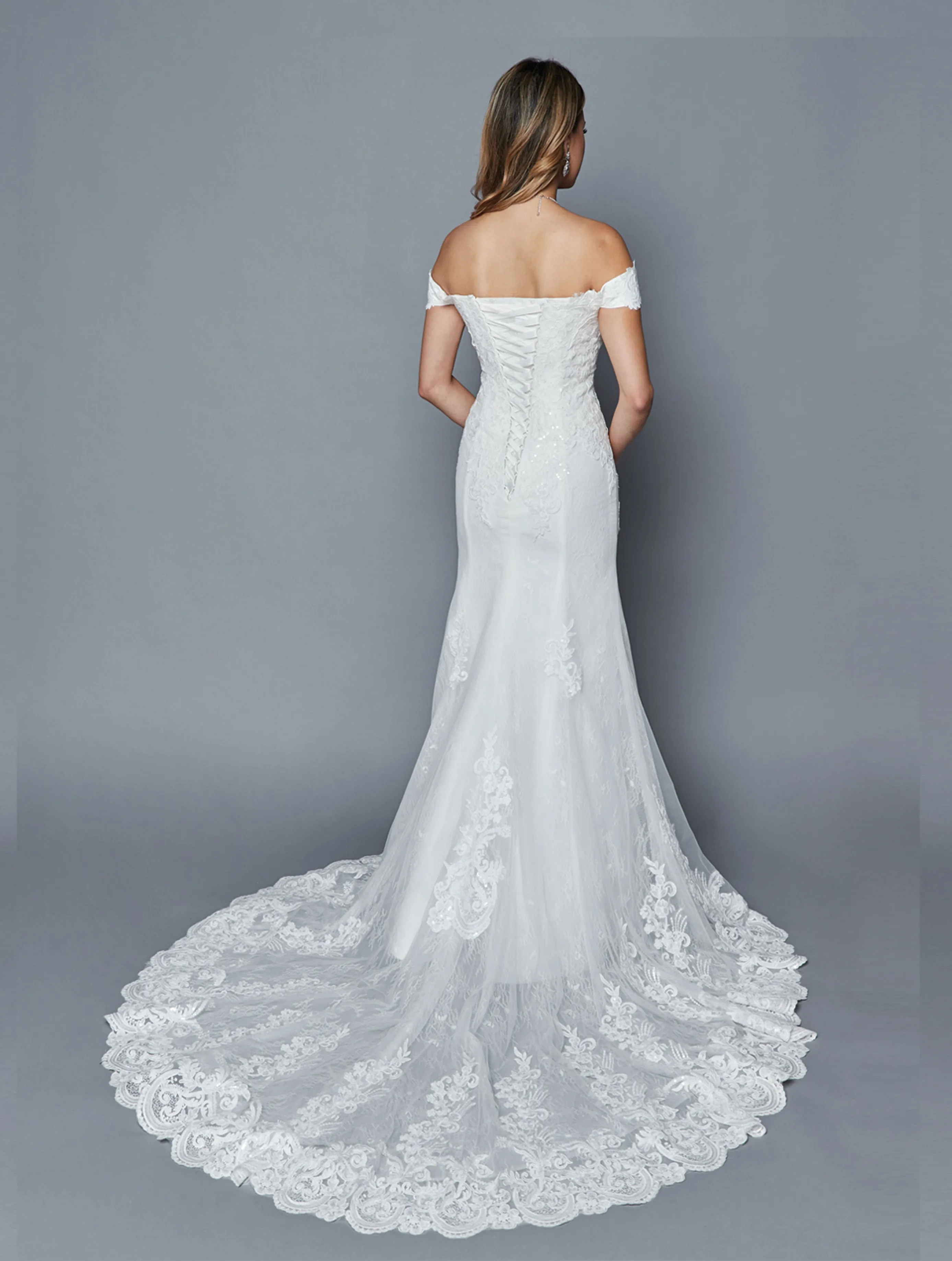 Lovely Wedding Dress Style 403