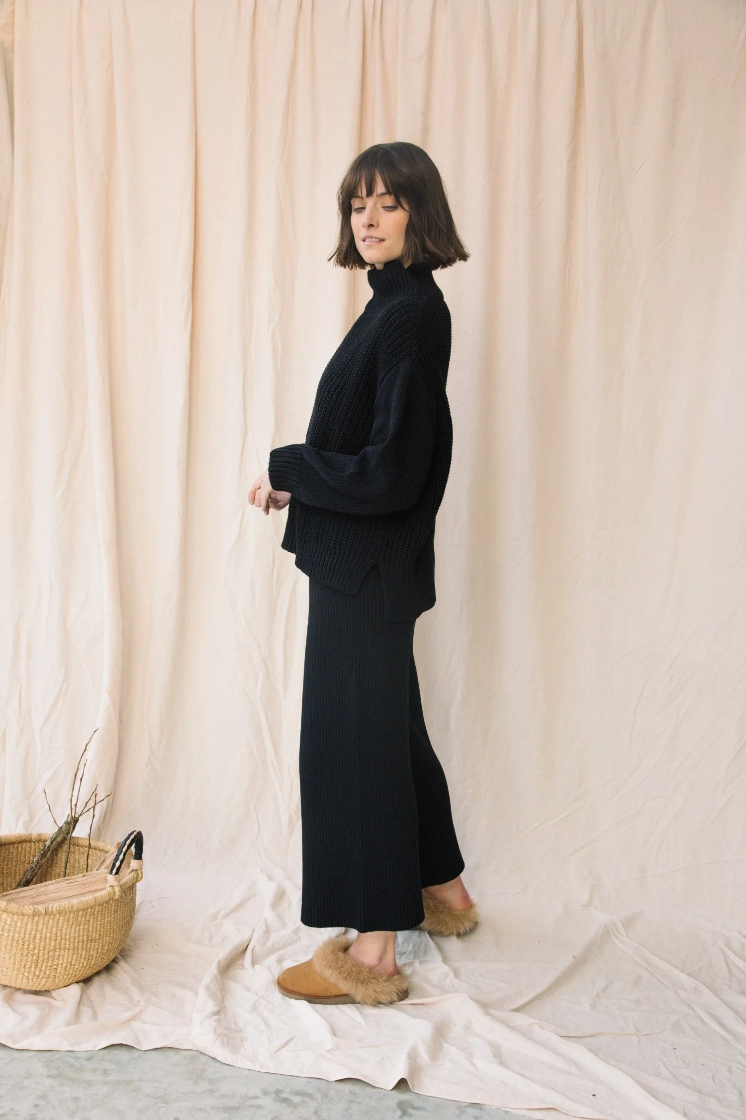 Taka Organic Cotton Knitted Trouser in Black