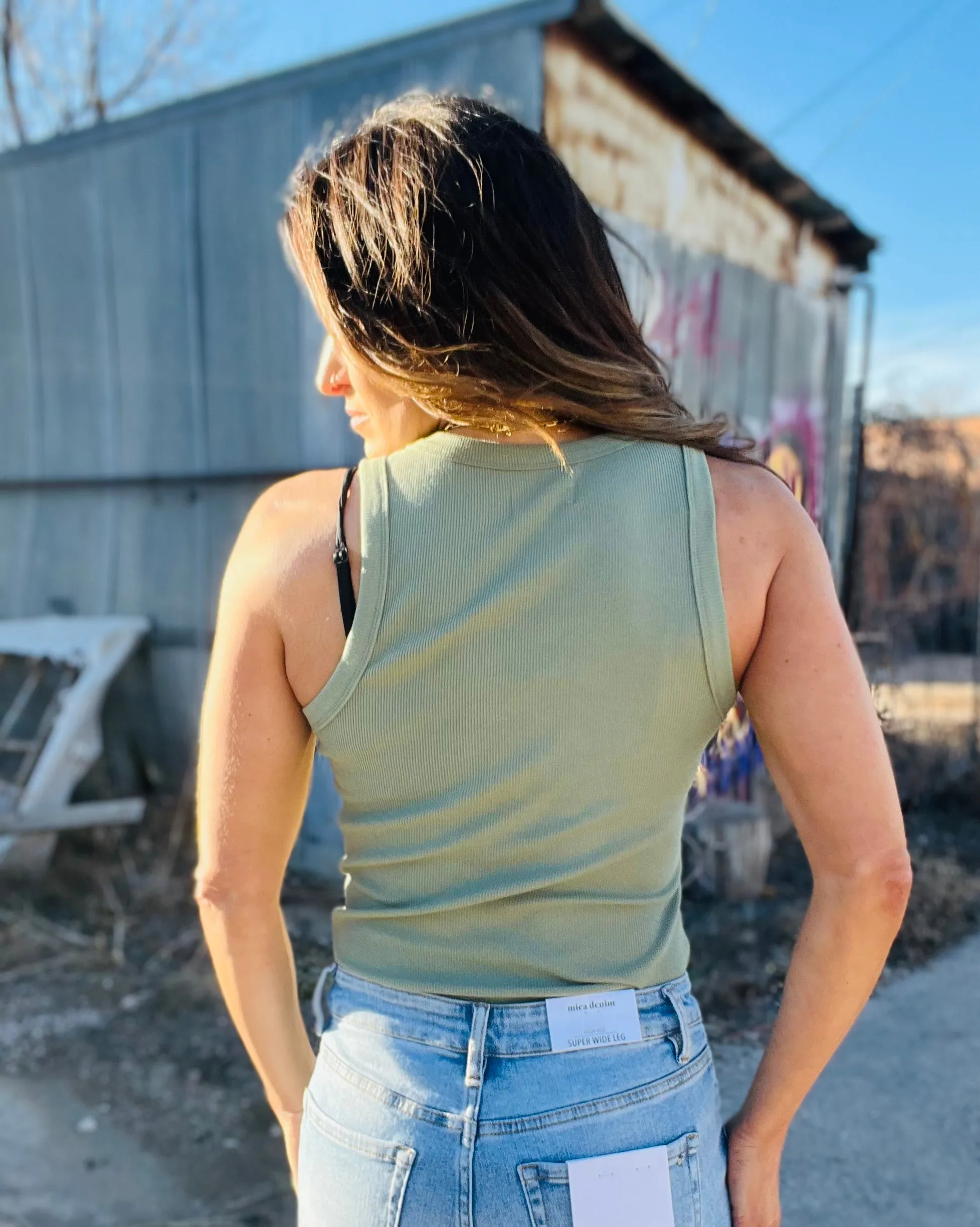 THREAD & SUPPLY Edlin Tank