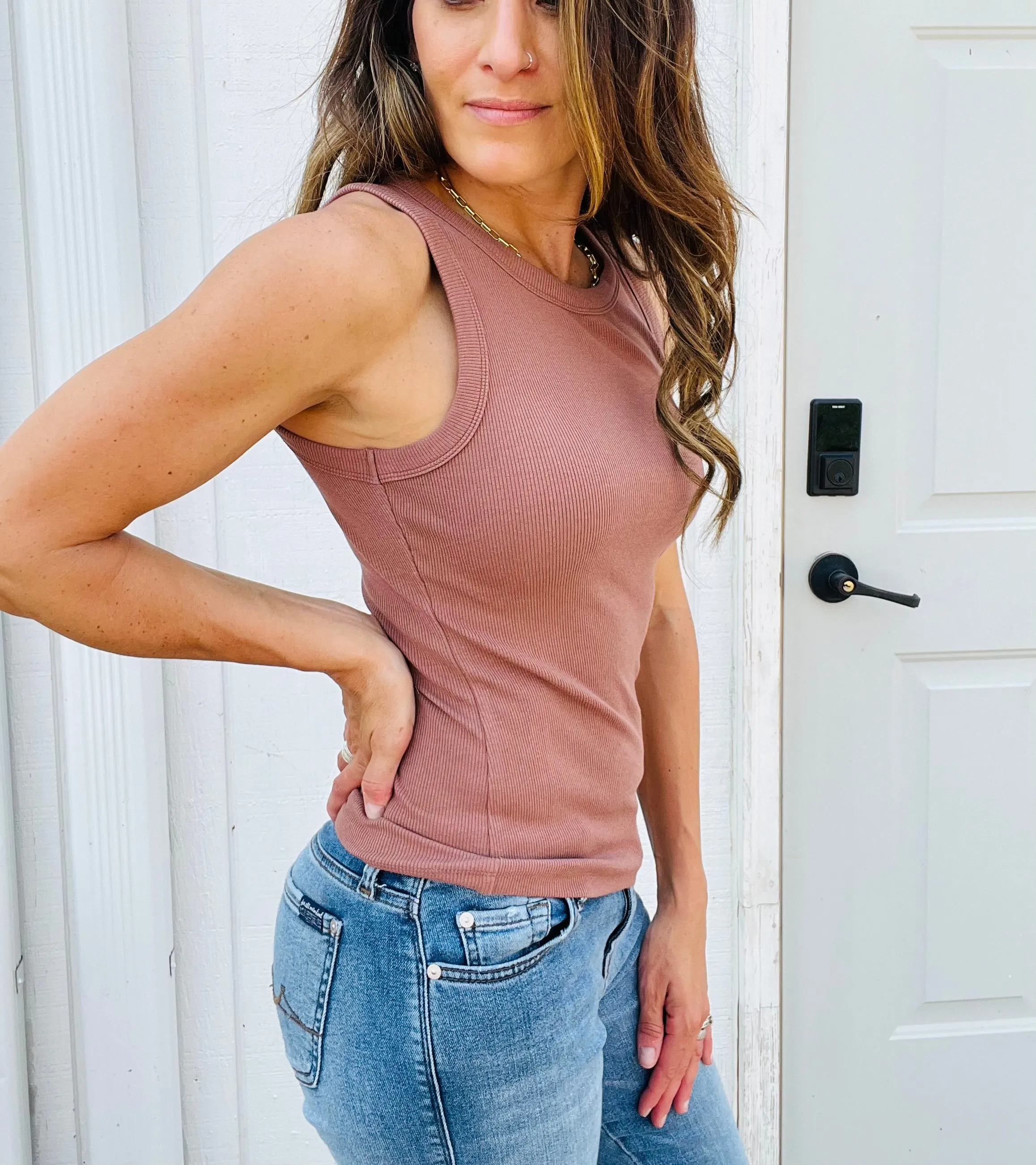 THREAD & SUPPLY Edlin Tank