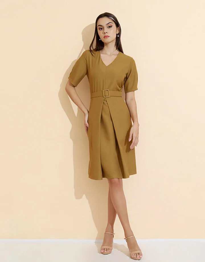 V-Neck Short Sleeves Dress with Box Pleat