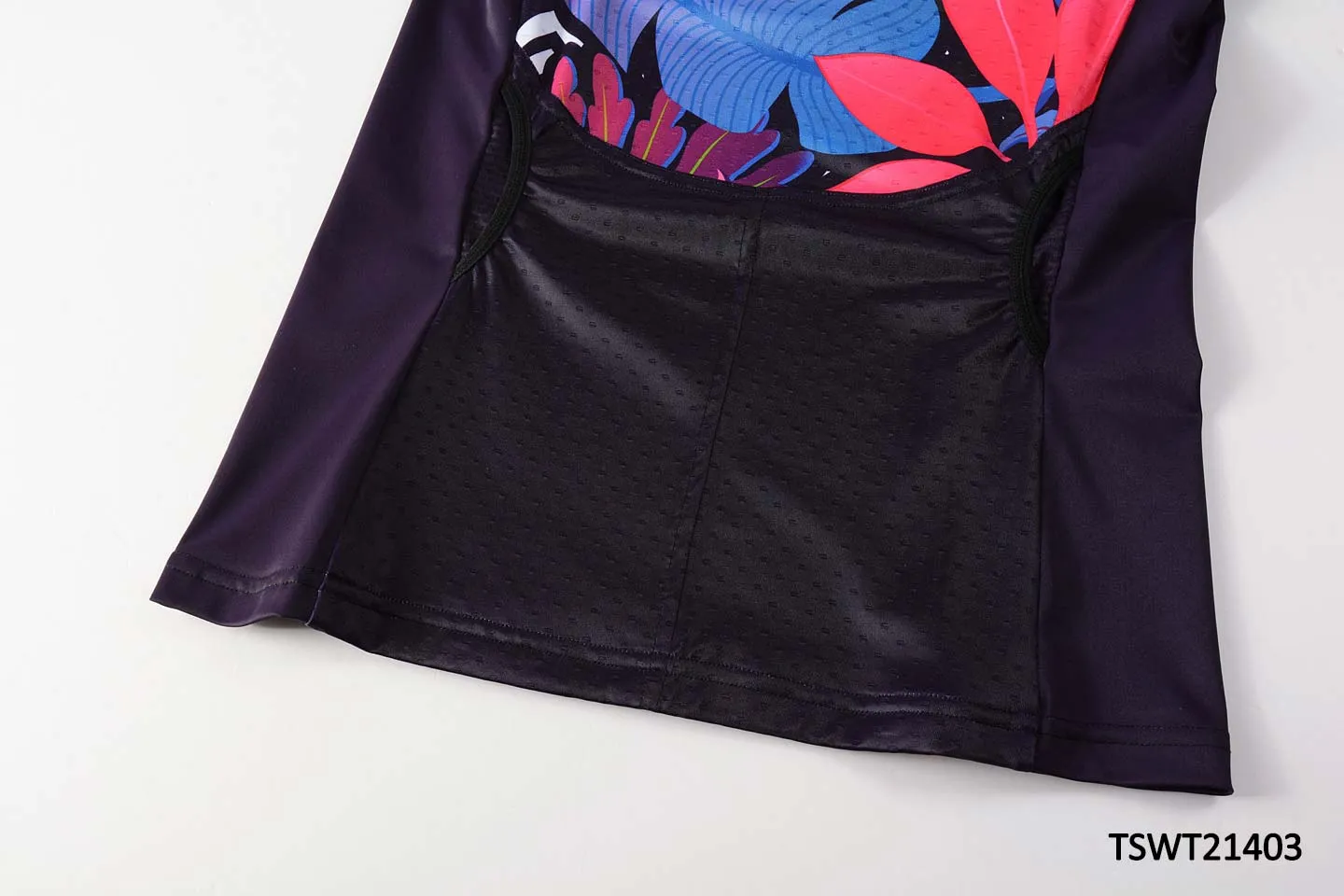 Women's Sleeveless Tri Top TSWT21403